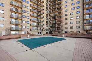 66 9th St E, Saint Paul, MN 55101 - Photo 25