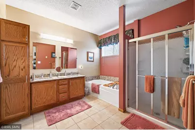 15739 Farnham Avenue N, Hugo, MN 55038 - Photo 17