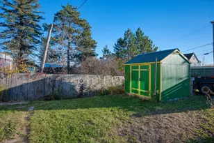 101 E Minnesota Ave, Gilbert, MN 55741 - Photo 5