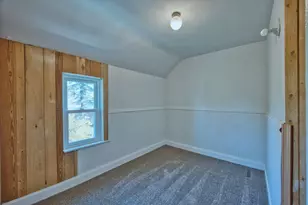 101 E Minnesota Ave, Gilbert, MN 55741 - Photo 15