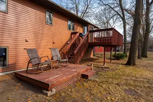 2043 W Highview Dr, Sauk Rapids, MN 56379 - Photo 17