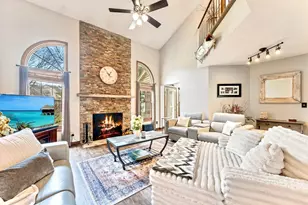 11067 Oregon Curv, Bloomington, MN 55438 - Photo 3