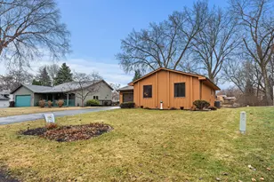 11337 Red Fox Dr, Maple Grove, MN 55369 - Photo 7