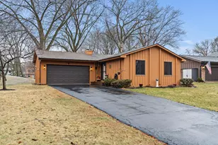 11337 Red Fox Dr, Maple Grove, MN 55369 - Photo 9