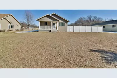 1814 Clearwater Road, Saint Cloud, MN 56301 - Photo 11