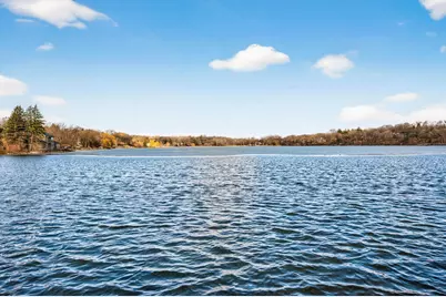 221 McCarrons Place W, Roseville, MN 55113 - Photo 17