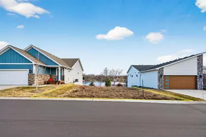 221 McCarrons Place W, Roseville, MN 55113 - Photo 3