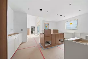 85 Brentwood Ave, Excelsior, MN 55331 - Photo 15