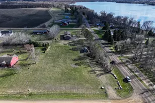 11048 Alcott Dr, Sauk Centre Township, MN 56378 - Photo 9