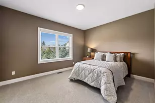 10000 Frederick Pl, Eden Prairie, MN 55347 - Photo 29