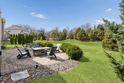 10000 Frederick Place, Eden Prairie, MN 55347 - Photo 35