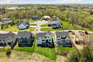 11724 Azure Ln, Inver Grove Heights, MN 55077 - Photo 57