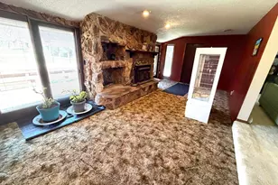 613 Pennsylvania Ave, Adrian, MN 56110 - Photo 9