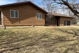 613 Pennsylvania Ave, Adrian, MN 56110 - Photo 3