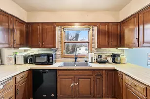 1209 Westwood Dr SW, Faribault, MN 55021 - Photo 5