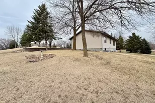 828 W Birch Ave, Fergus Falls, MN 56537 - Photo 57