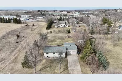 828 W Birch Avenue, Fergus Falls, MN 56537 - Photo 1