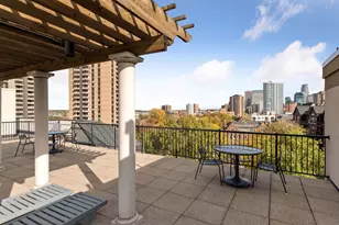 317 Groveland Ave, Minneapolis, MN 55403 - Photo 33