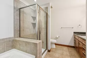 317 Groveland Ave, Minneapolis, MN 55403 - Photo 15