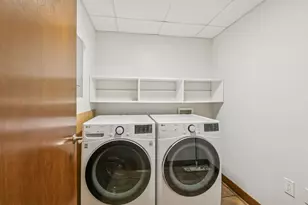 317 Groveland Ave, Minneapolis, MN 55403 - Photo 19