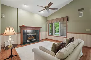12783 Falcon Dr, Apple Valley, MN 55124 - Photo 7