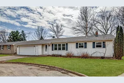 308 Russell Court, Woodville, WI 54028 - Photo 3