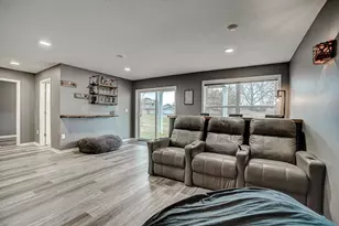 2046 Highland Cir, Hudson, WI 54016 - Photo 25