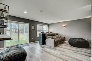 2046 Highland Cir, Hudson, WI 54016 - Photo 27