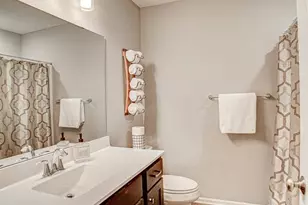 2046 Highland Cir, Hudson, WI 54016 - Photo 19