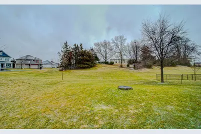 2046 Highland Circle, Hudson, WI 54016 - Photo 33