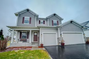 2046 Highland Cir, Hudson, WI 54016 - Photo 1
