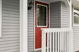 11045 Stanley Curve, Bloomington, MN 55437 - Photo 5