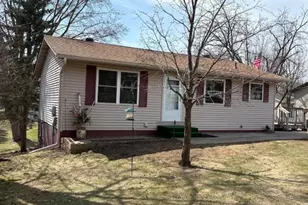 311 5th Ave N, Sauk Rapids, MN 56379 - Photo 1