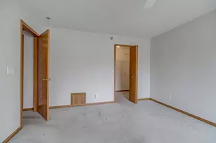 8372 Kimball Dr, Eden Prairie, MN 55347 - Photo 35