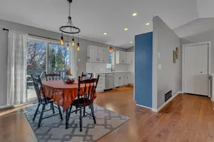 809 25th Ave SW, Willmar, MN 56201 - Photo 9