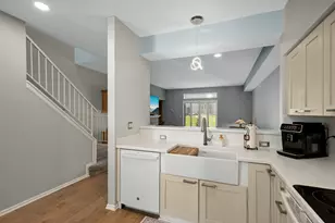 11677 Horizon Dr, Burnsville, MN 55337 - Photo 11