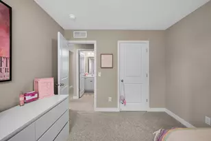 18184 Hartlin Ave, Lakeville, MN 55044 - Photo 25