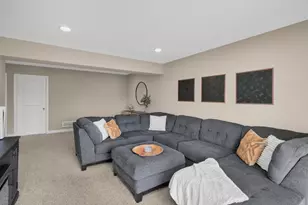 18184 Hartlin Ave, Lakeville, MN 55044 - Photo 29