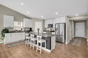 18184 Hartlin Ave, Lakeville, MN 55044 - Photo 5