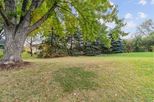 16988 Weaver Lake Dr, Maple Grove, MN 55311 - Photo 45