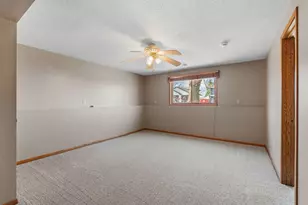 16988 Weaver Lake Dr, Maple Grove, MN 55311 - Photo 31