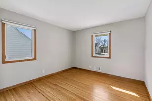 143 Horizon Cir NE, Fridley, MN 55421 - Photo 17