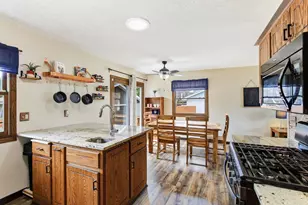 732 Vicky Ln, Lino Lakes, MN 55014 - Photo 9