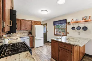 732 Vicky Ln, Lino Lakes, MN 55014 - Photo 7