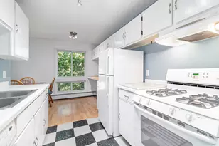 333 8th Street SE, Minneapolis, MN 55414 - Photo 3