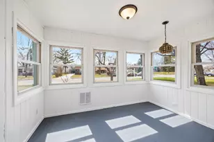 6728 44th Ave N, Crystal, MN 55428 - Photo 9