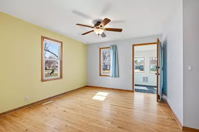 6728 44th Avenue N, Crystal, MN 55428 - Photo 7