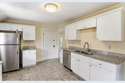 389 Fairview Avenue N, Saint Paul, MN 55104 - Photo 31