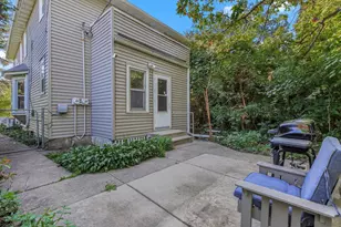 389 Fairview Ave N, Saint Paul, MN 55104 - Photo 41