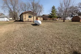 241 Liberty St, New Munich, MN 56356 - Photo 3